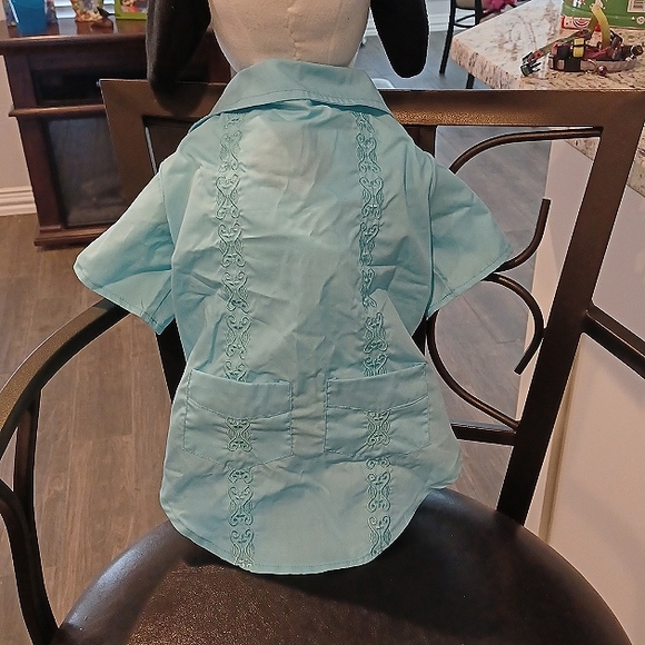 New, never worn Woof and Whiskers Doggie Guayabera - Picture 2 of 7